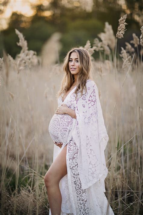Stay Haute Mama with these Witchy Maternity Dress Styles